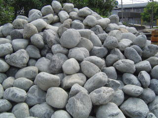 大井川玉石